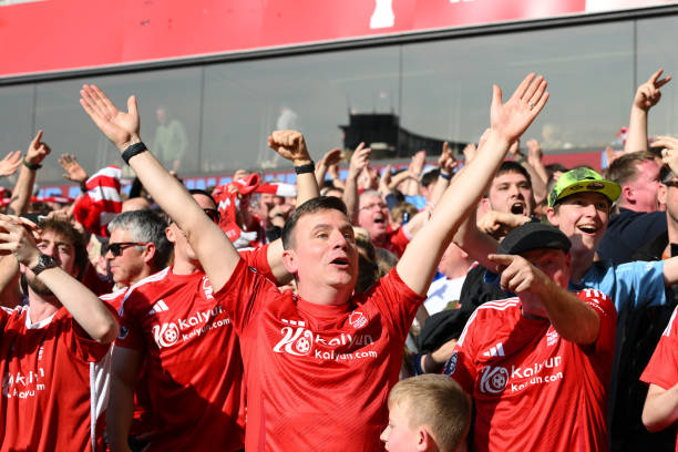 琼斯之前 琼斯之前