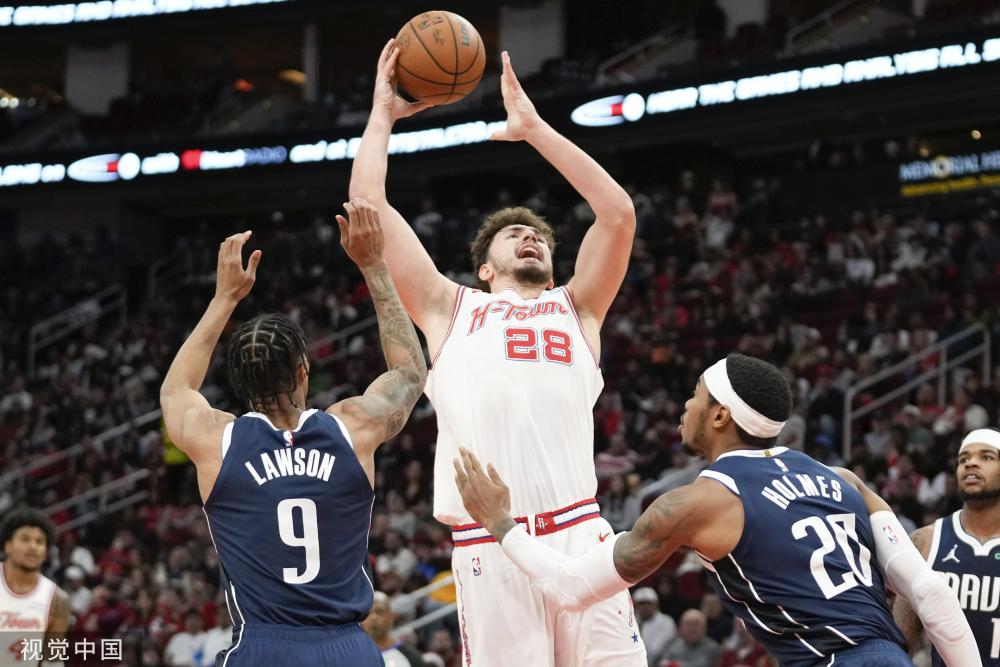 更从侧面突 更从侧面突