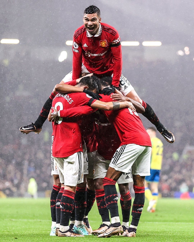 力的中场 力的中场